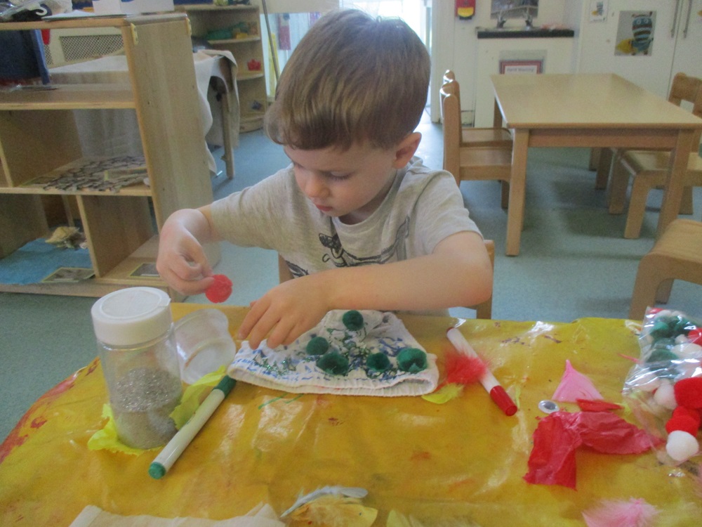 Hemel Hempstead children use pants to raise awareness of abuse