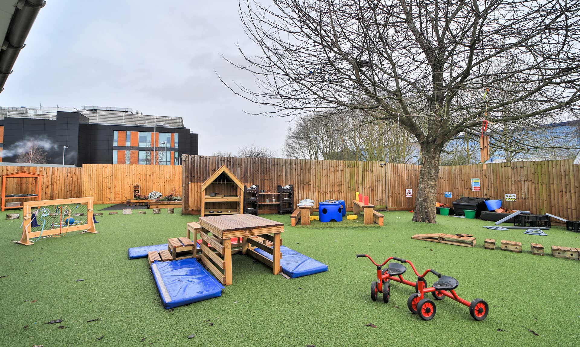 Milton Park Day Nursery & Preschool in Abingdon, Oxfordshire Bright