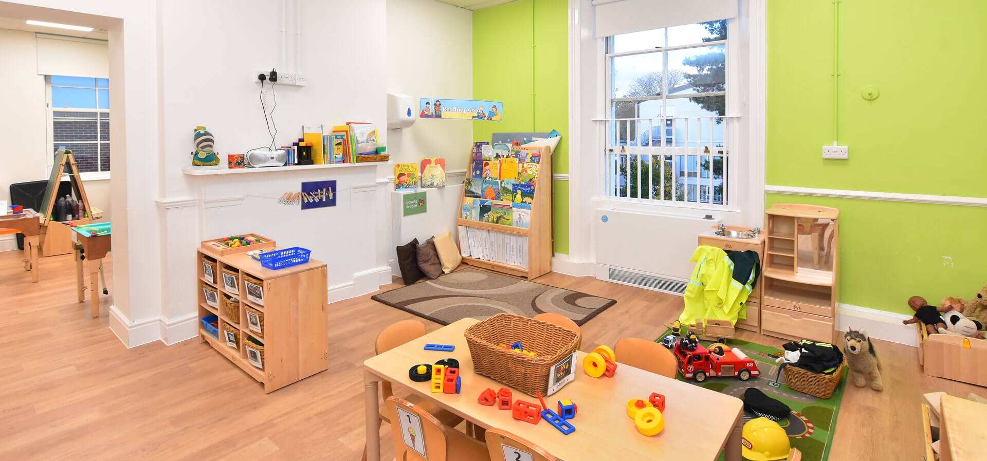 Epsom Waltham House Day Nursery & Preschool in Epsom, Surrey Bright