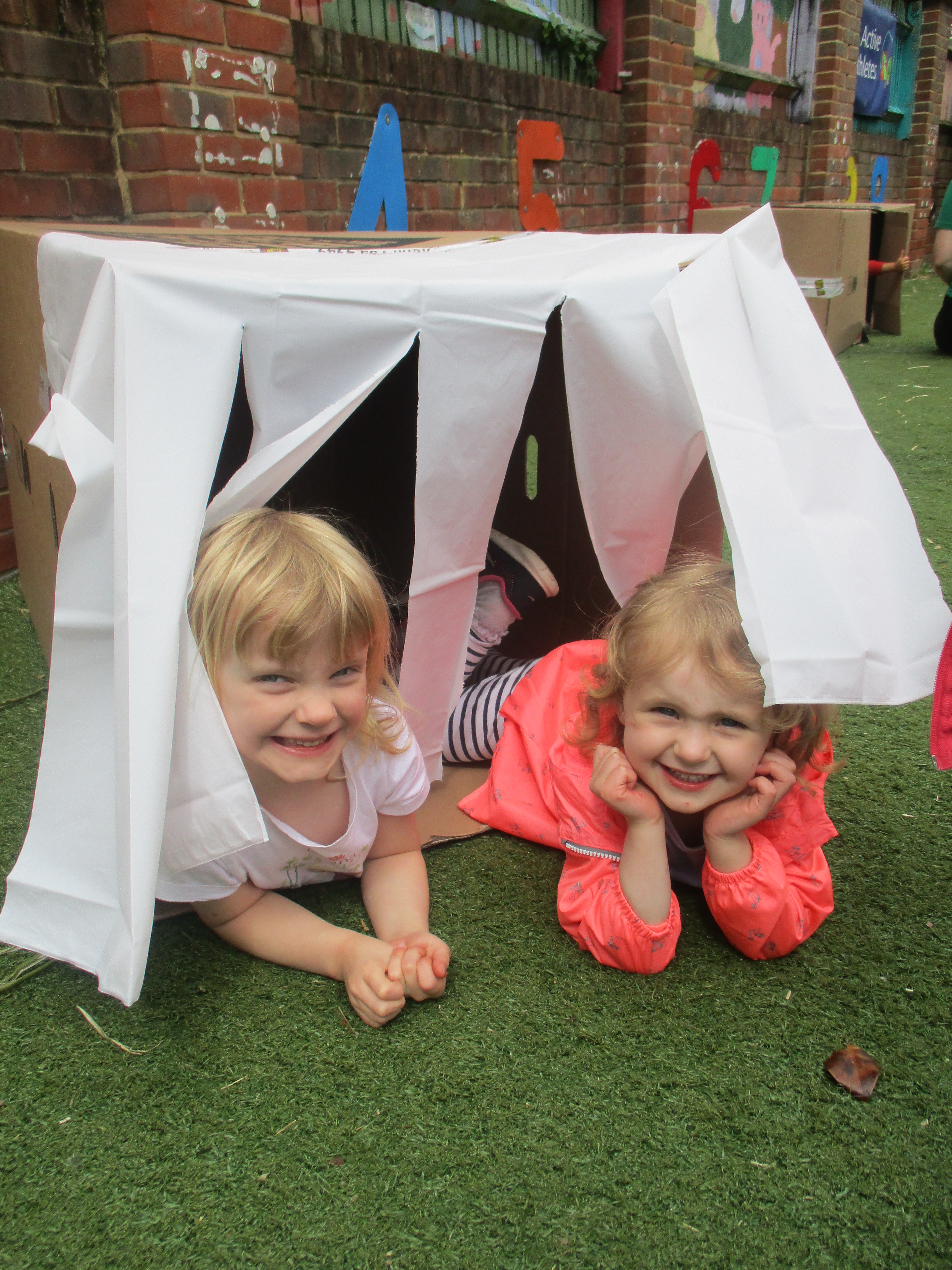 Nursery children get creative with cardboard boxes Press Release