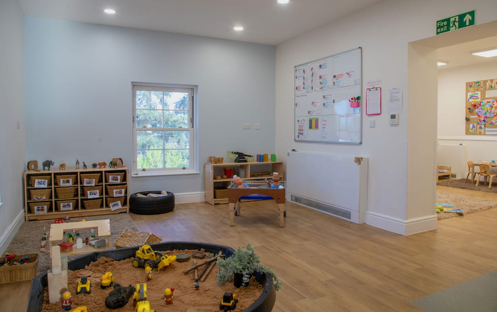 Epsom Waltham House Day Nursery & Preschool in Surrey | Bright Horizons